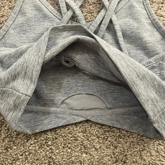 MP Athletics Strappy Gray Minimal Light Compression Sport Bra Size Small Cross - Picture 8 of 9